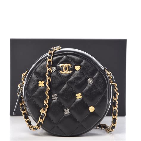 chanel round clutch with chain review|Chanel clutch with chain lambskin.